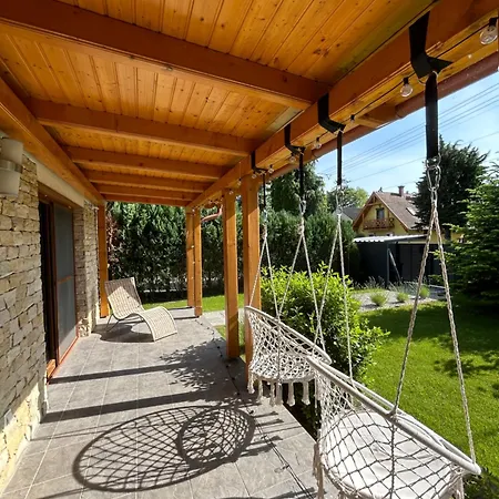 بيت للعطل Stylish House Close To The *